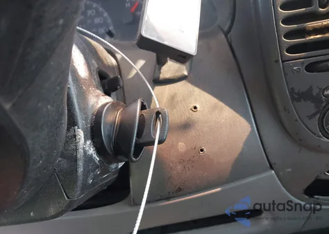 1998 Ford F-150 Lariat/Standard/Xl/Xlt from USA, damaged, VIN 1FTZF1868WNC08336